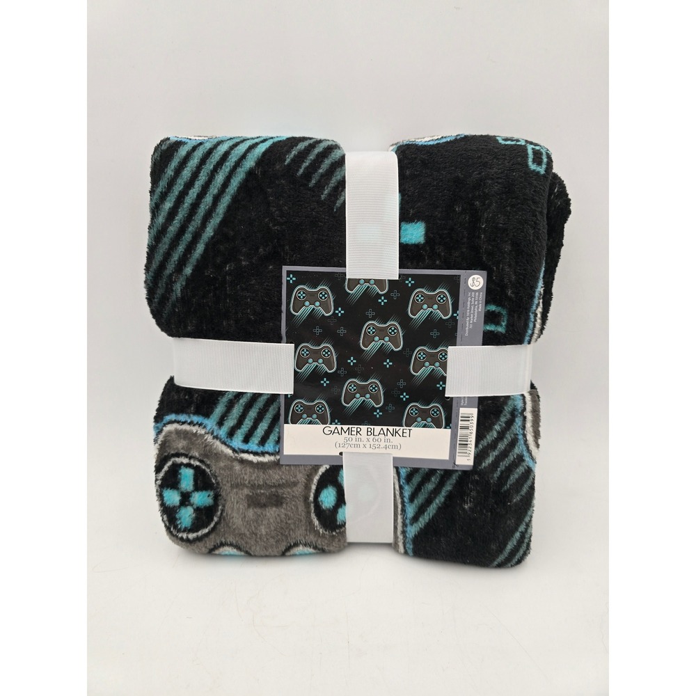Gamer Blanket Video Game Controller soft Plush Throw Black Teal 50x60